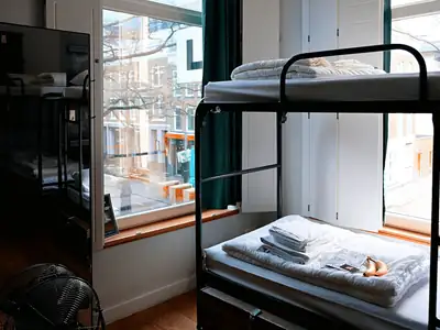 2 Sharing student room